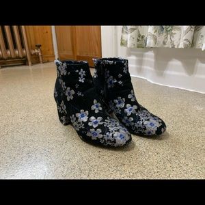Floral Print Boots